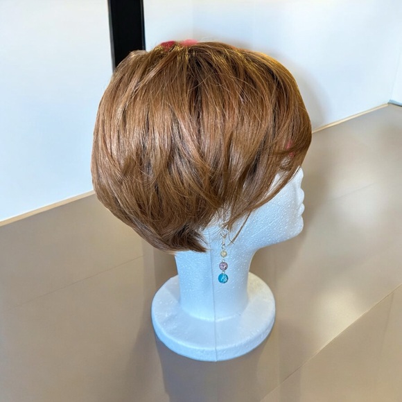 Luxhair Wow Wig, Auburn, Adjustable, Keralon Styleable Synthetic Fiber - Picture 5 of 9